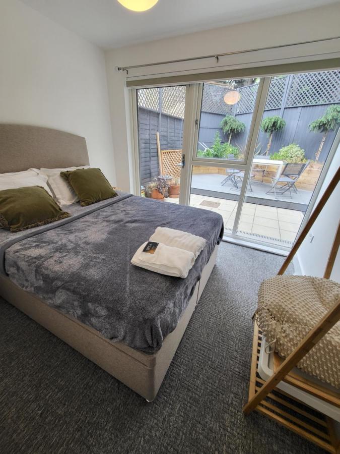 Amazing 5 Stars London